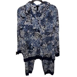 Cool Nights Size L Womens Blue Floral Pocket L/S Button Up Crop Pants Pajama Set